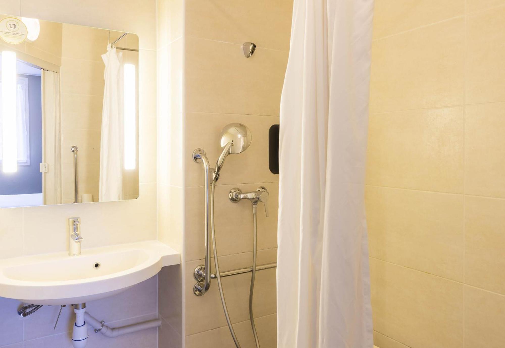 B&B Hotel Auxerre 몽테우 외부 사진